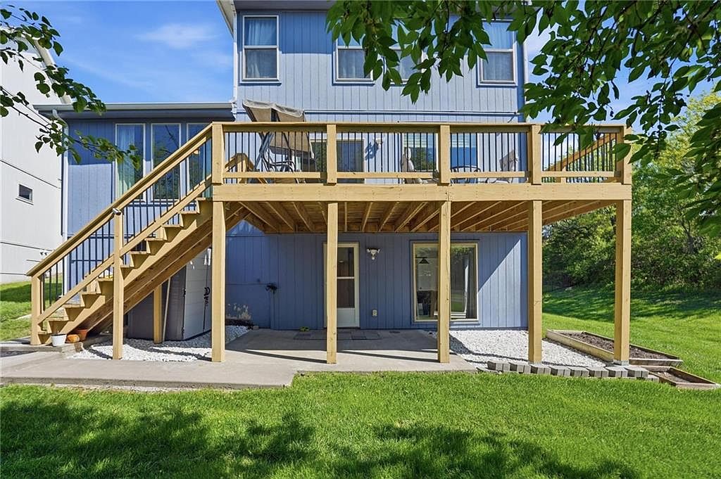 12627 Charlotte Street — photo 29