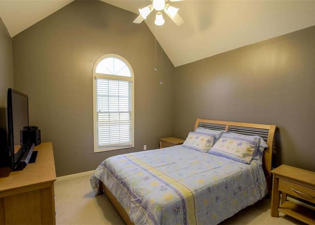 12673 S Hallet Street — photo 3
