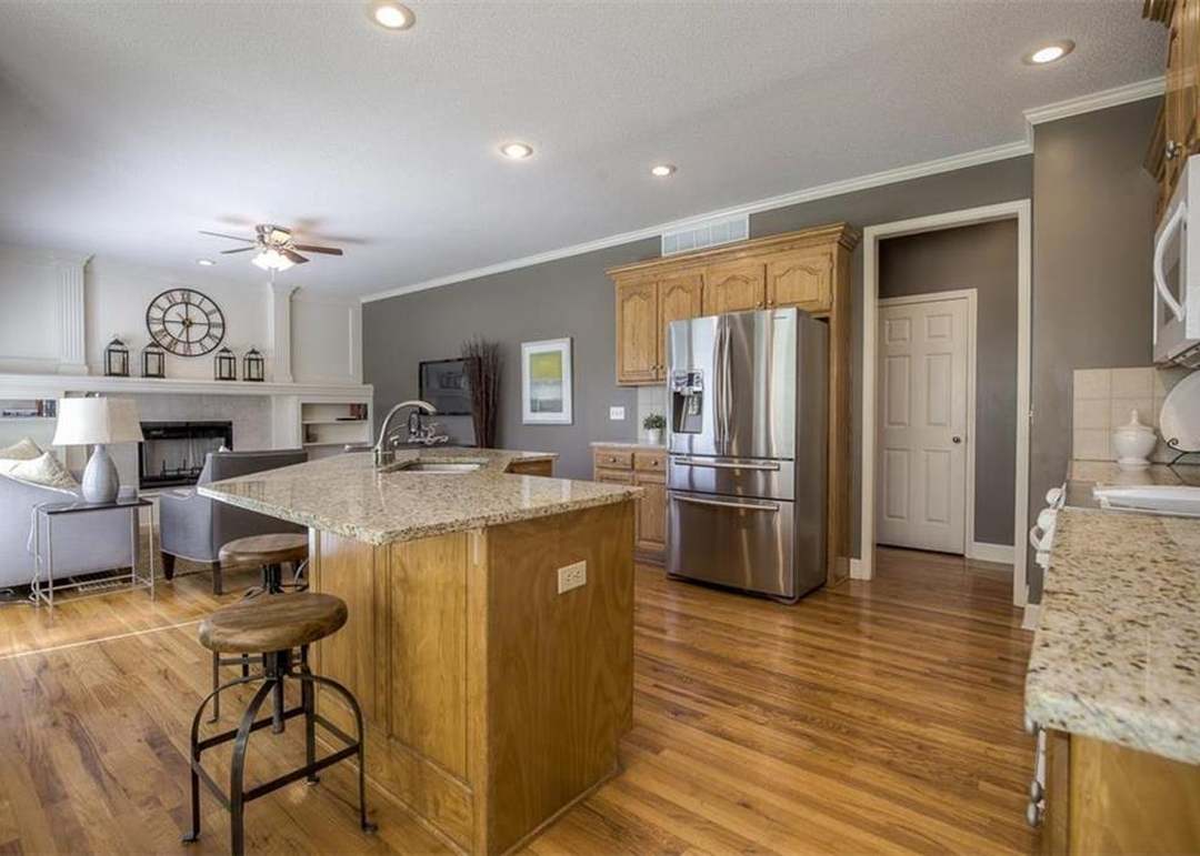 12673 S Hallet Street — photo 11