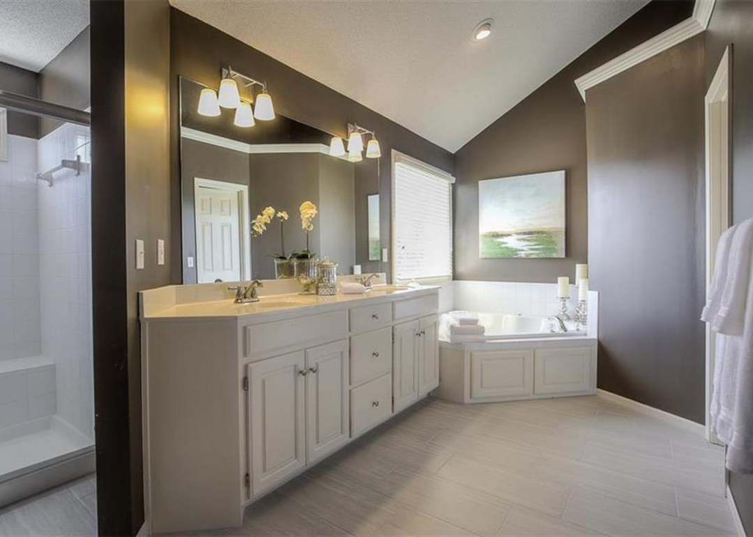12673 S Hallet Street — photo 16