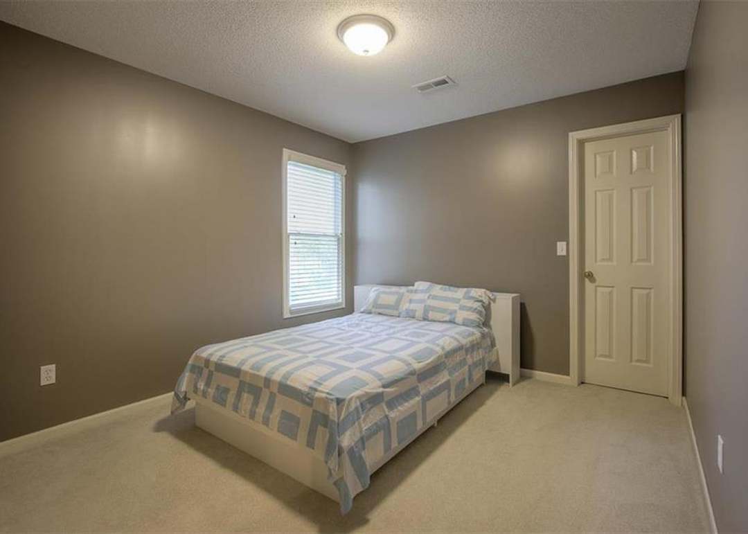12673 S Hallet Street — photo 18