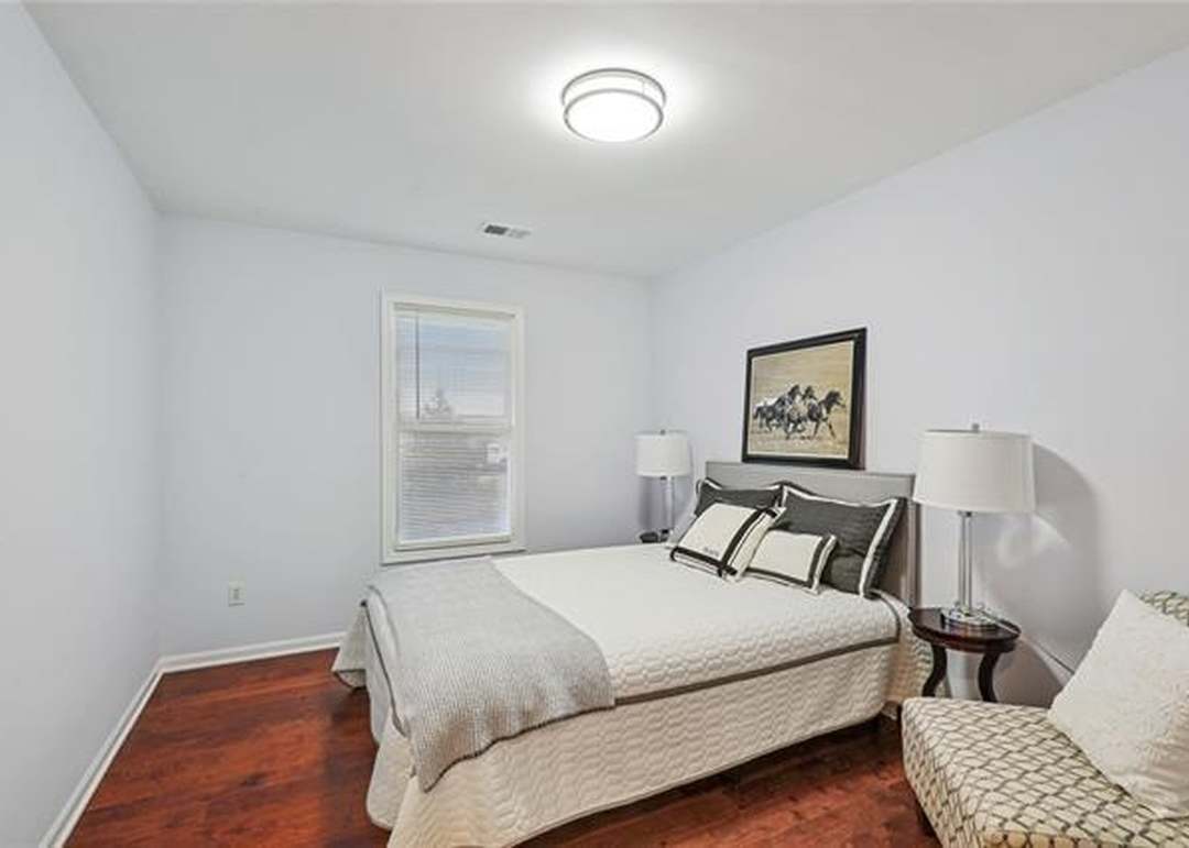 12700 Woodward Street — photo 25