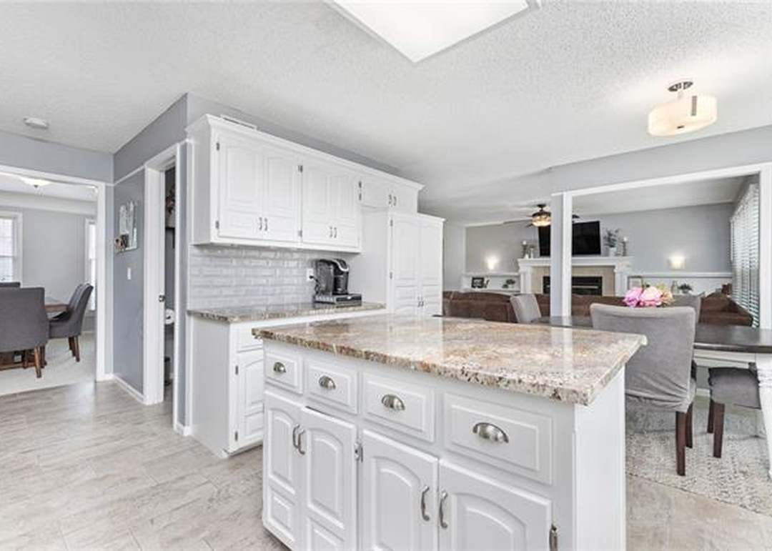 12704 GARNETT Street — photo 18