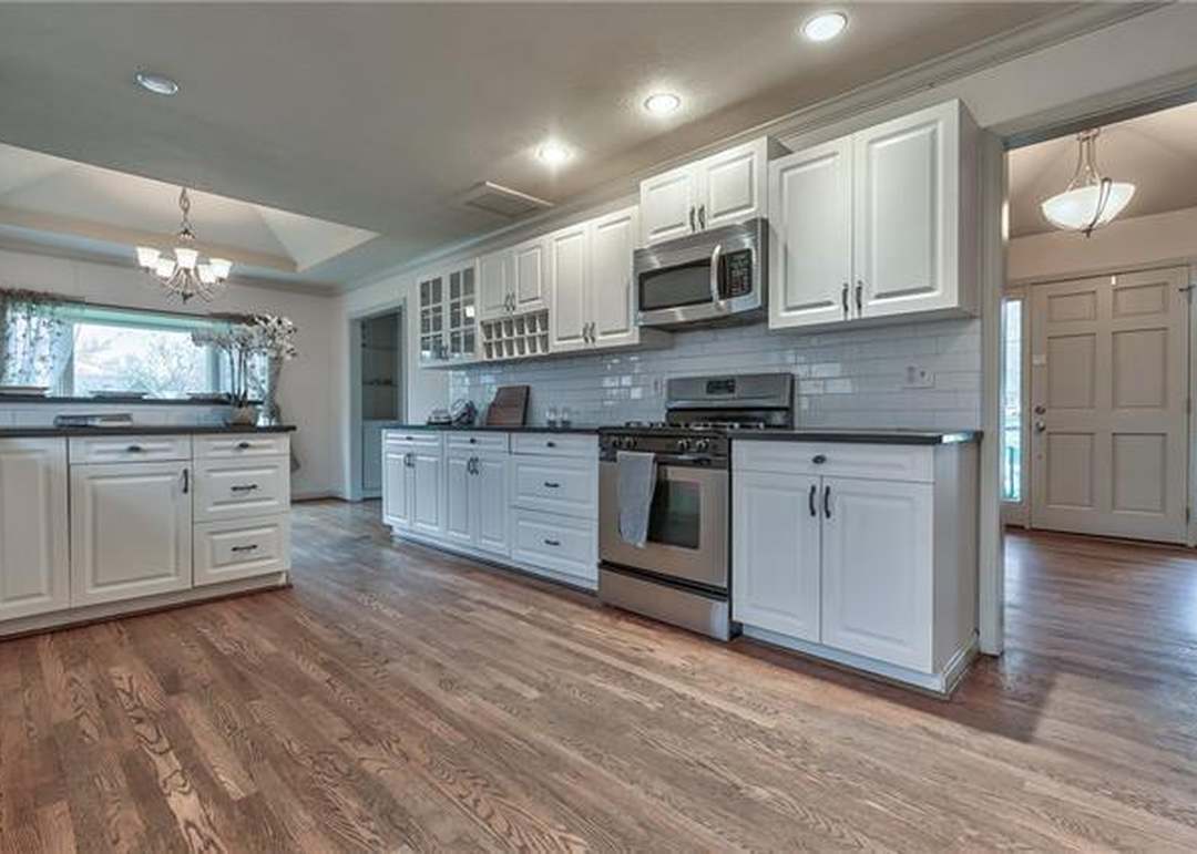 12745 Overbrook Road — photo 2