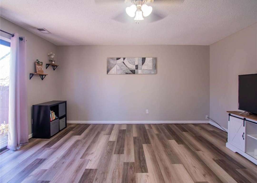 12746 W 108th Street — photo 32