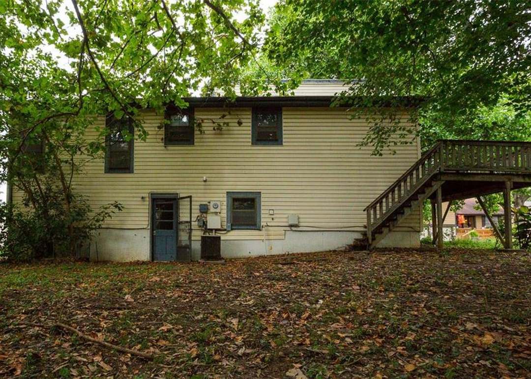 128 E Nelson Circle — photo 10