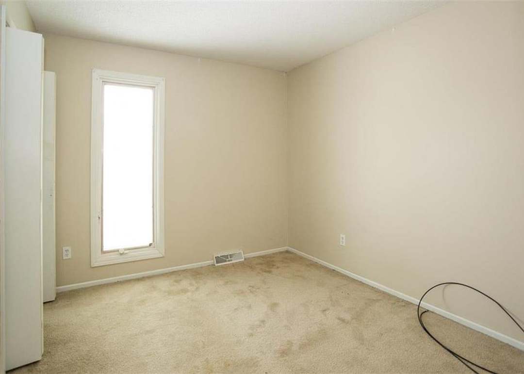 128 E Nelson Circle — photo 19