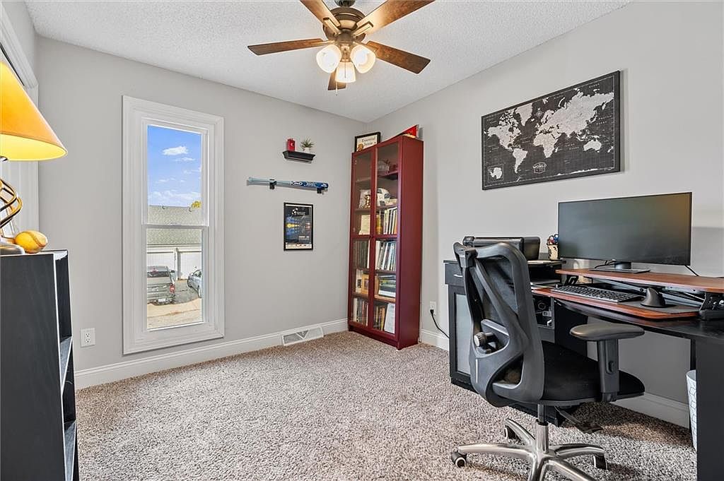 128 E Nelson Circle — photo 13