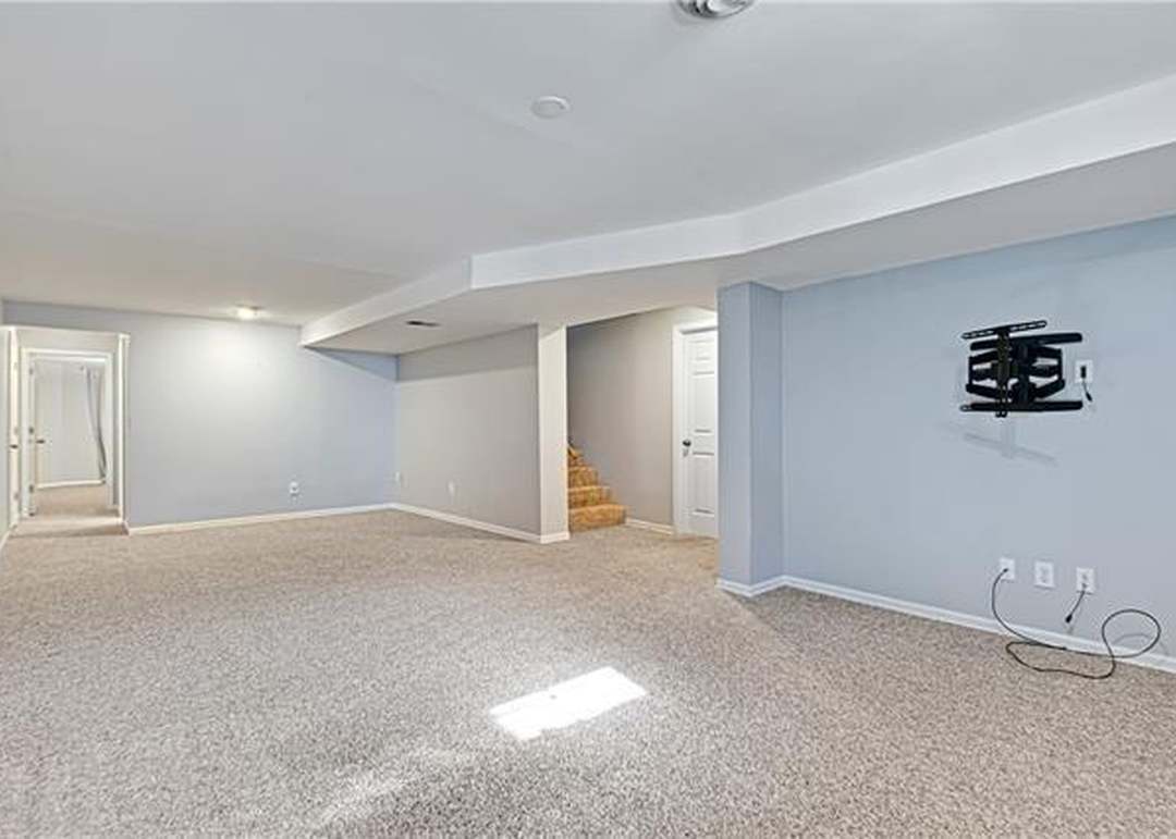 12801 Bond Street — photo 3