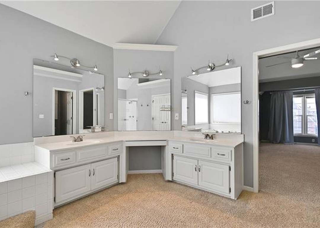12801 Bond Street — photo 5