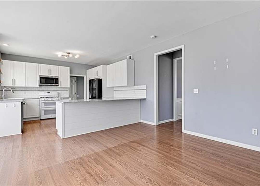 12801 Bond Street — photo 14