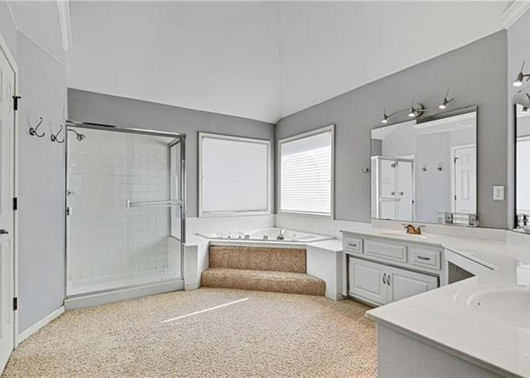12801 Bond Street — photo 24