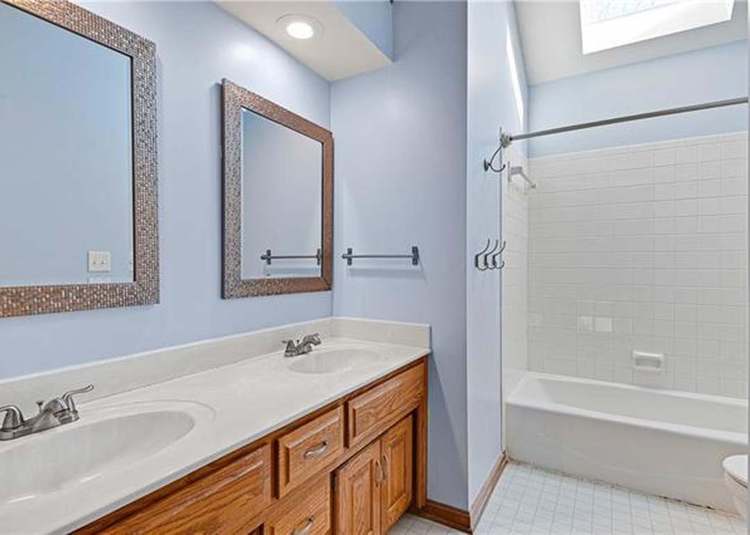 12801 Bond Street — photo 26
