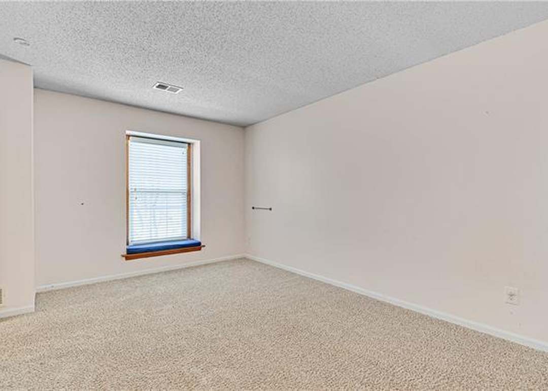 12801 Bond Street — photo 28