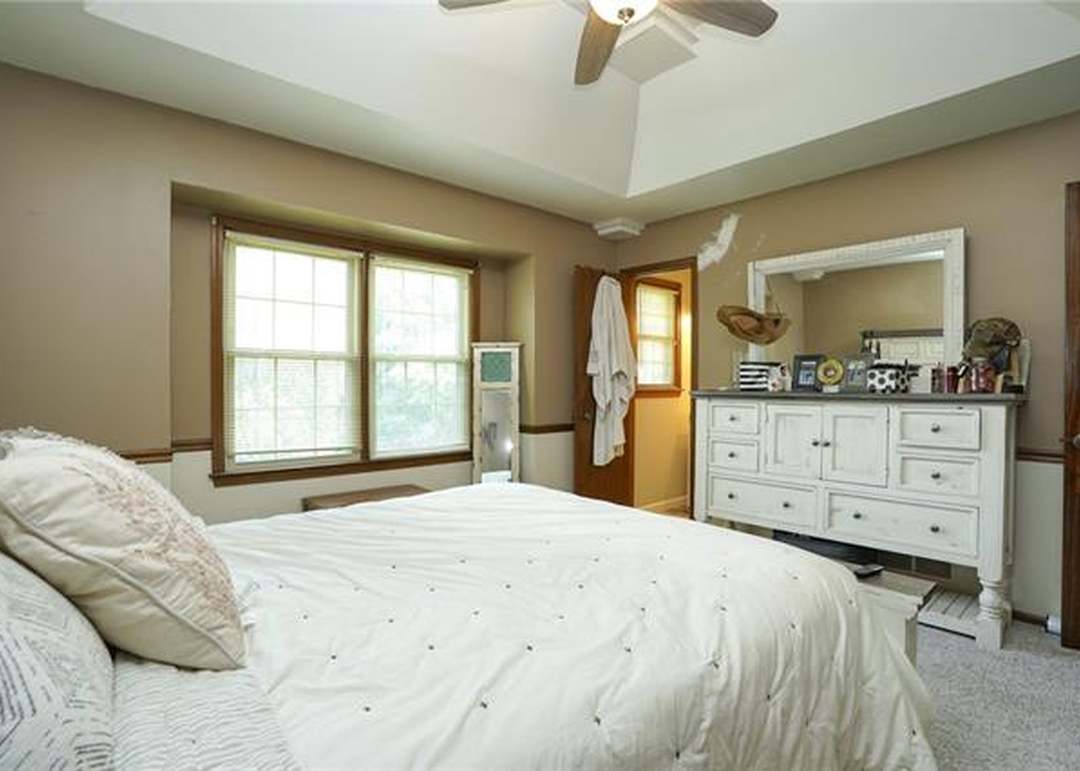 12808 W 57th Terrace — photo 4