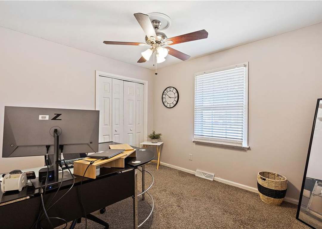 12810 Oakland Street — photo 27