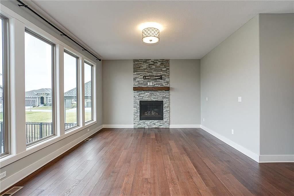 12913 W 169TH Street — photo 14