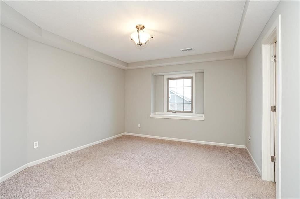 12913 W 169TH Street — photo 32
