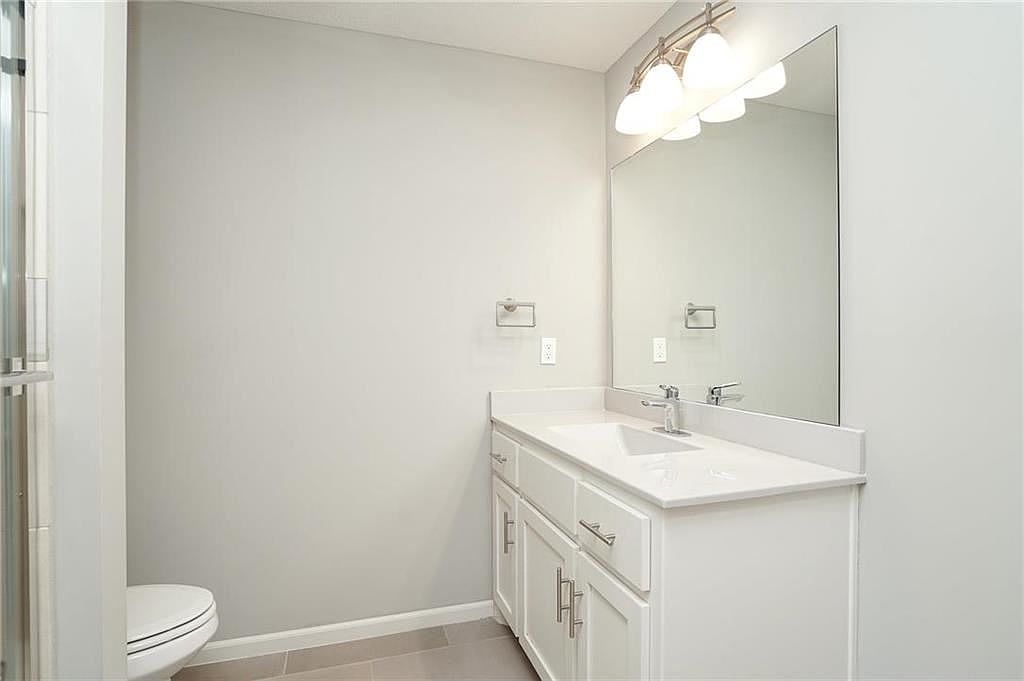 12913 W 169TH Street — photo 34