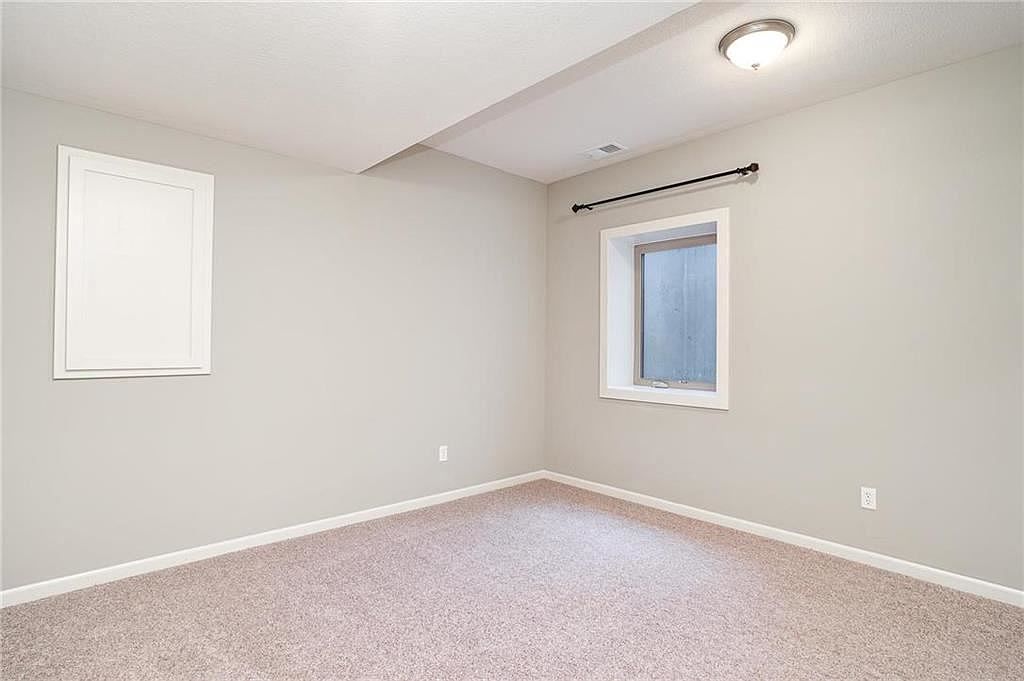 12913 W 169TH Street — photo 38