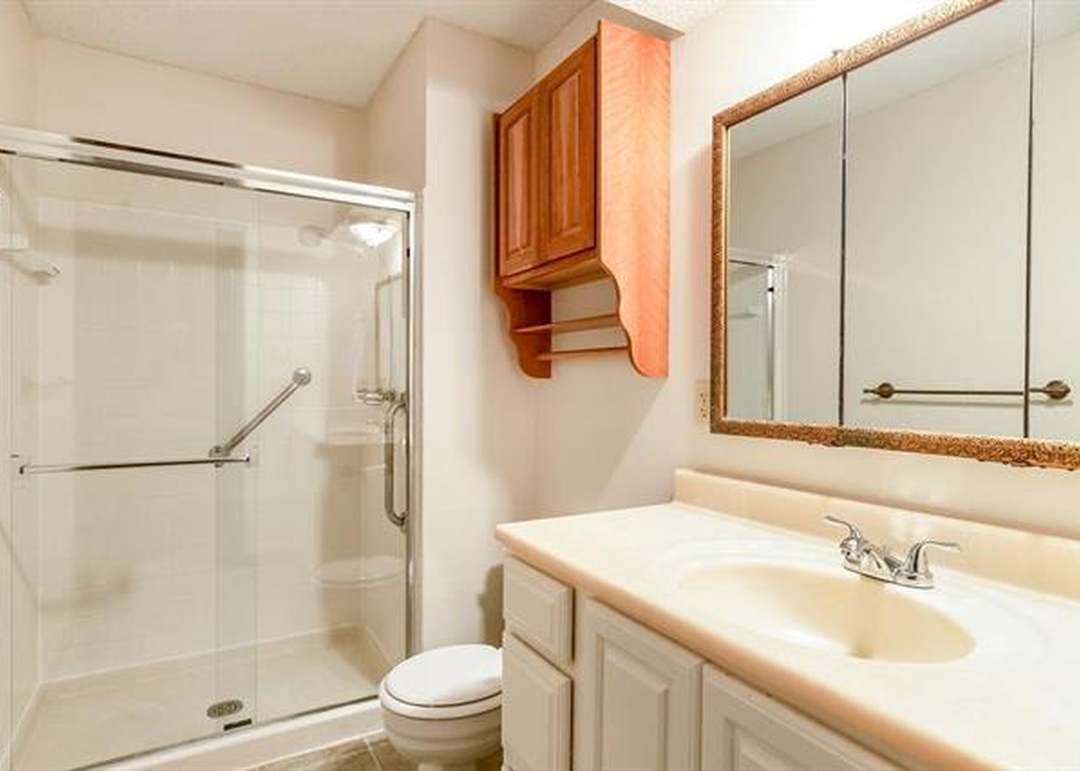 12915 W 66th Street — photo 21