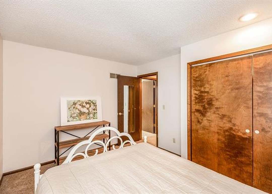 12915 W 66th Street — photo 22