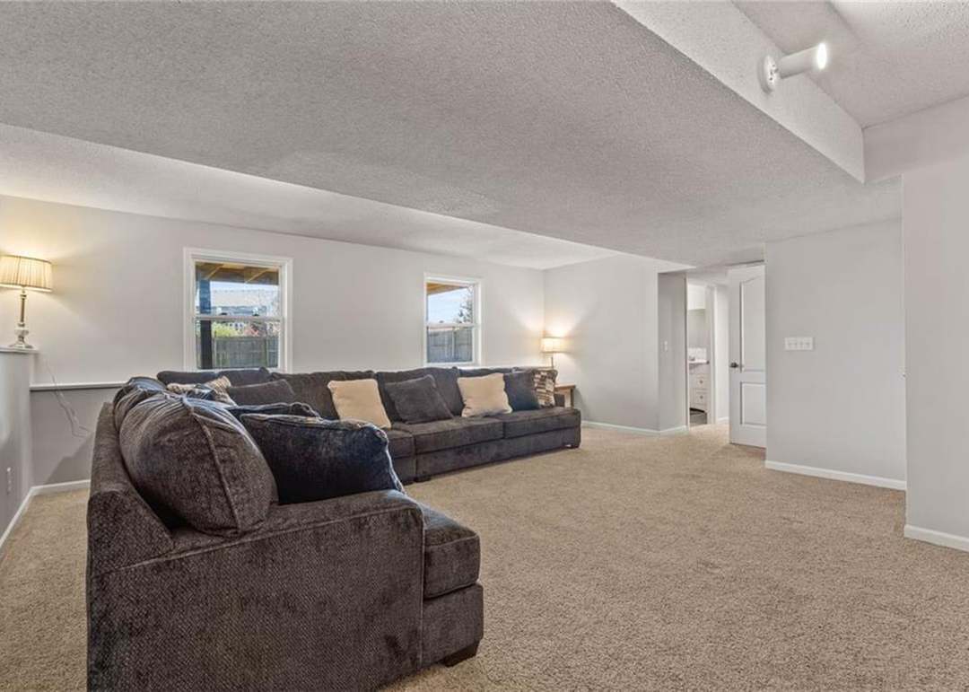 12959 S Summit Street — photo 17