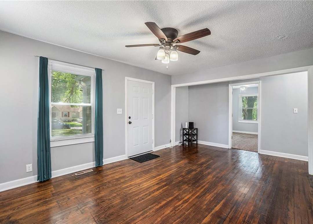 1300 E 80th Street — photo 11