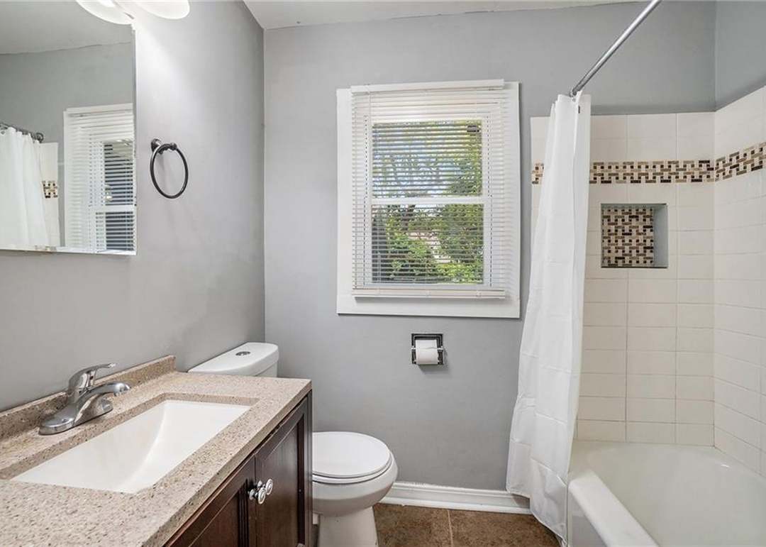 1300 E 80th Street — photo 17