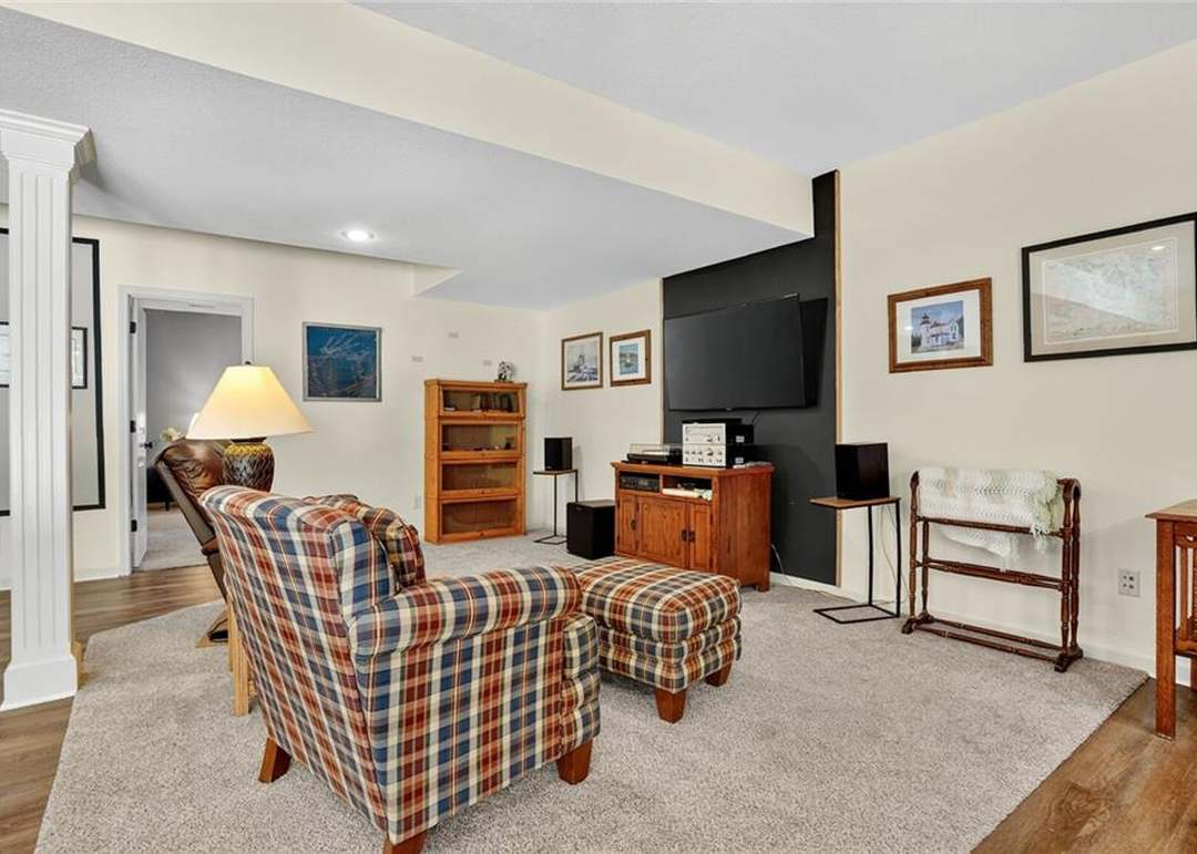 1301 Ashdown Circle — photo 16