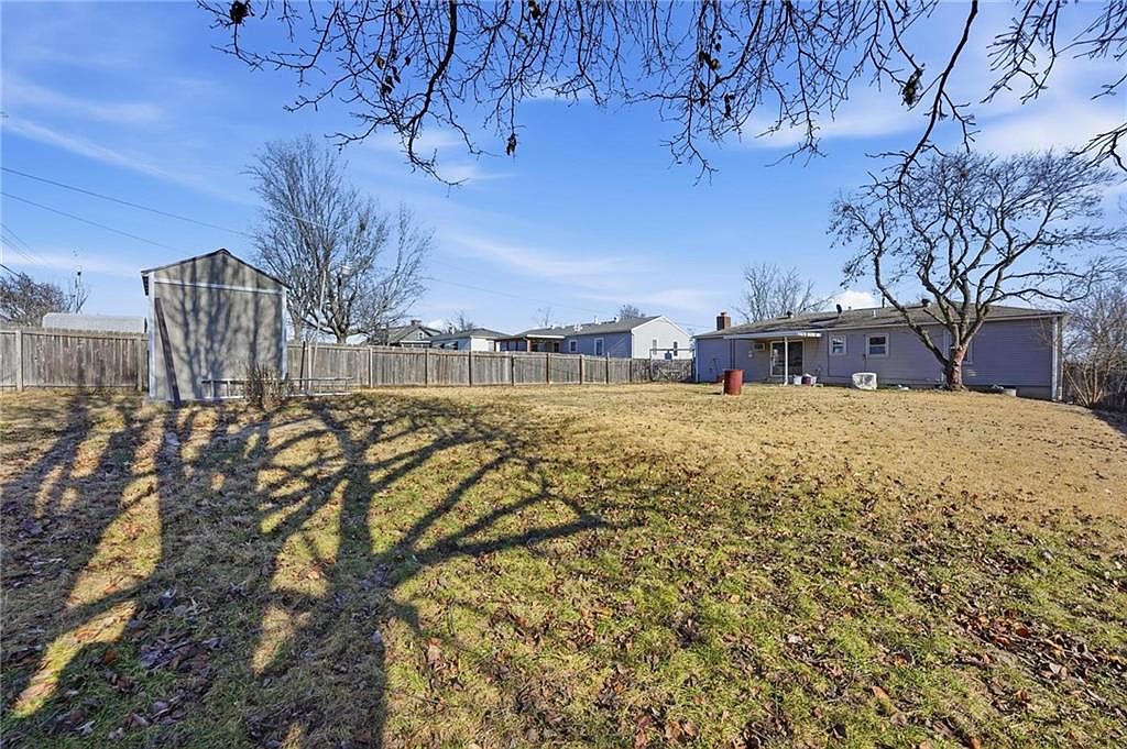 1302 N Whitney Road — photo 38