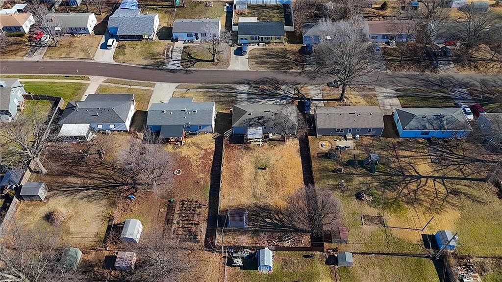 1302 N Whitney Road — photo 42