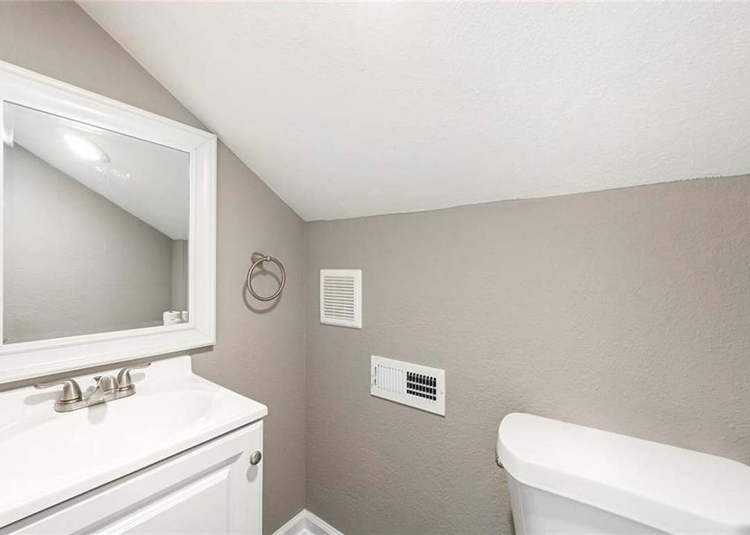 1302 NE 70th Terrace — photo 13