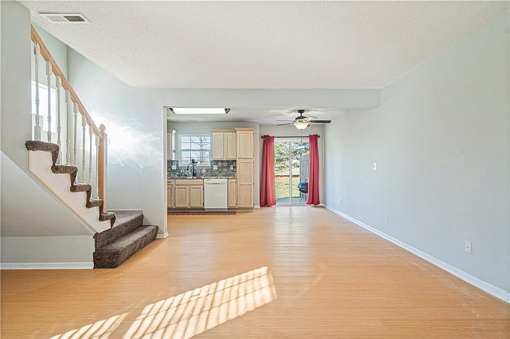 1306 SE Broadway Court — photo 12