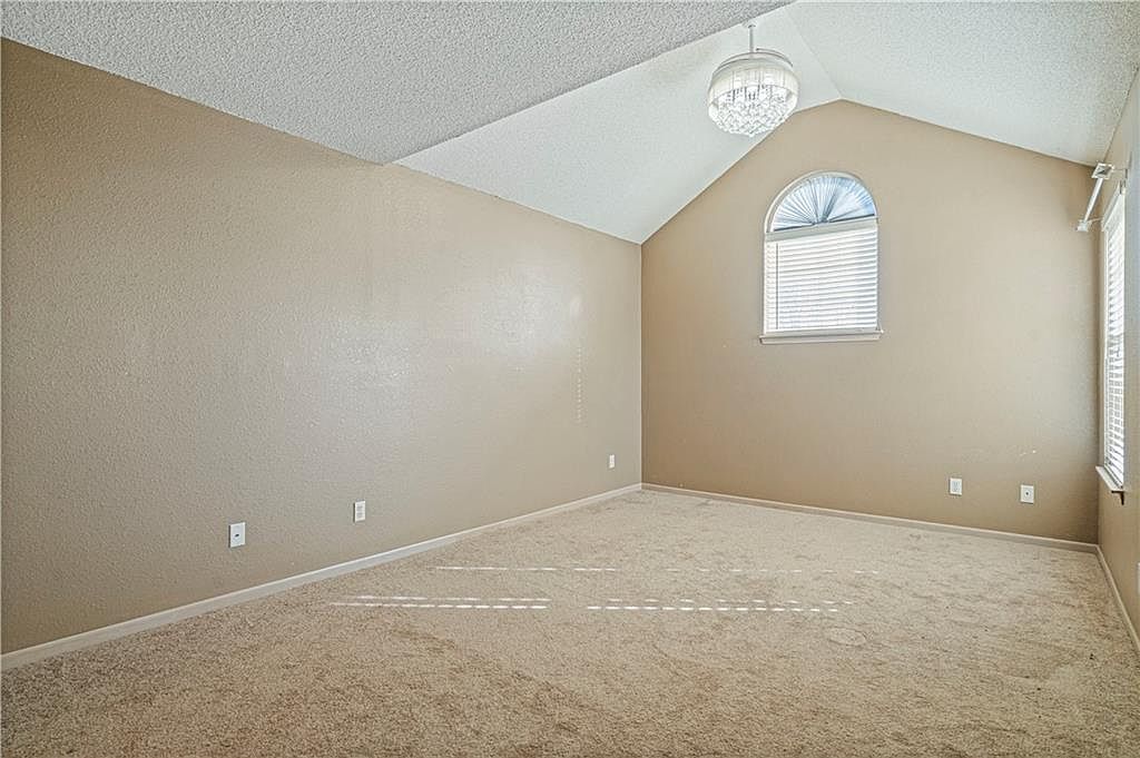 1306 SE Broadway Court — photo 17