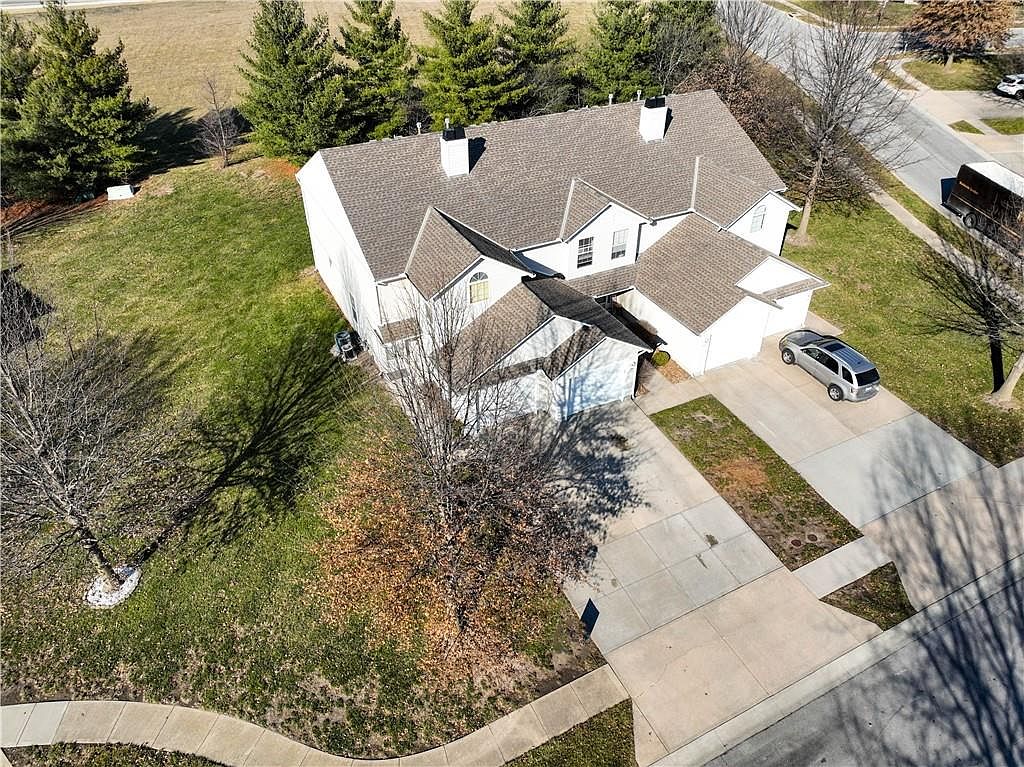 1306 SE Broadway Court — photo 23