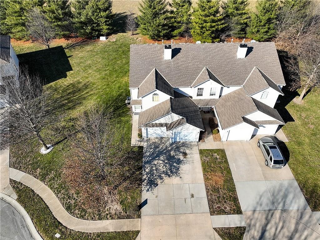 1306 SE Broadway Court — photo 24