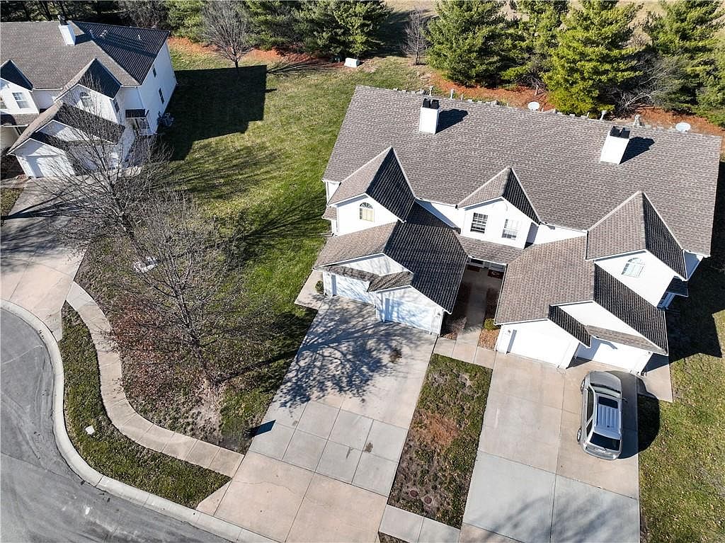 1306 SE Broadway Court — photo 25