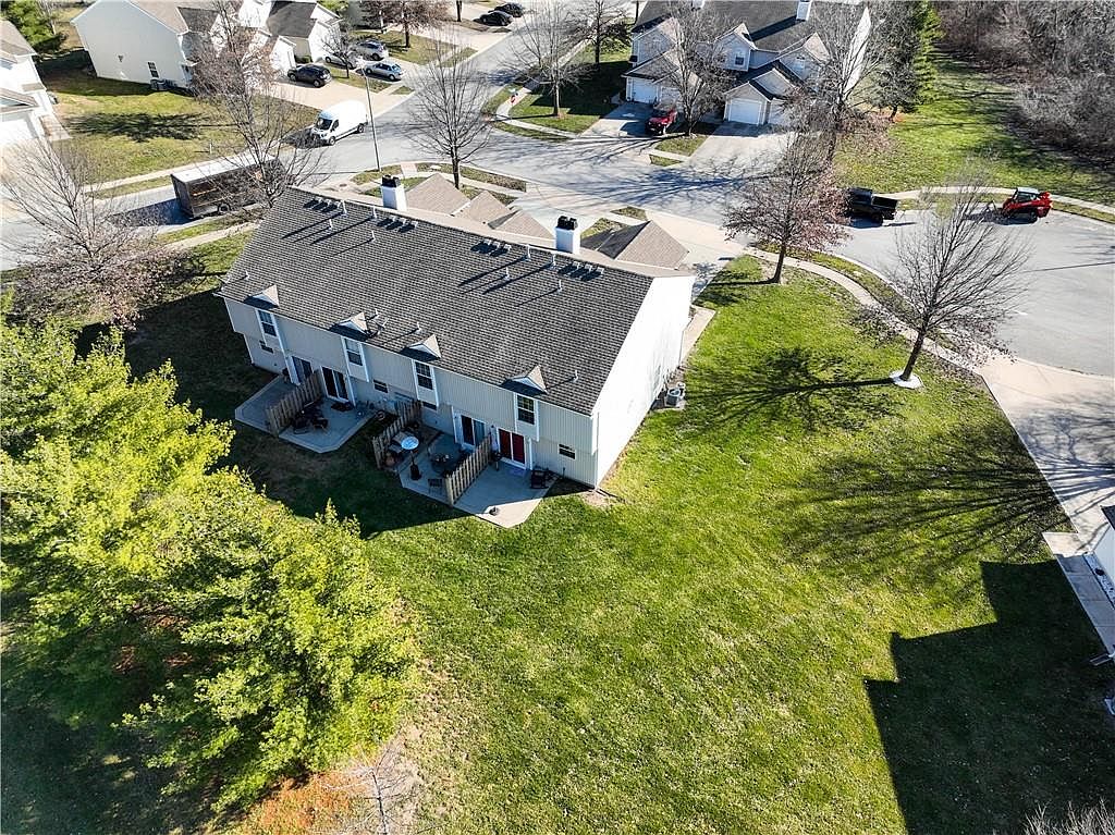 1306 SE Broadway Court — photo 26