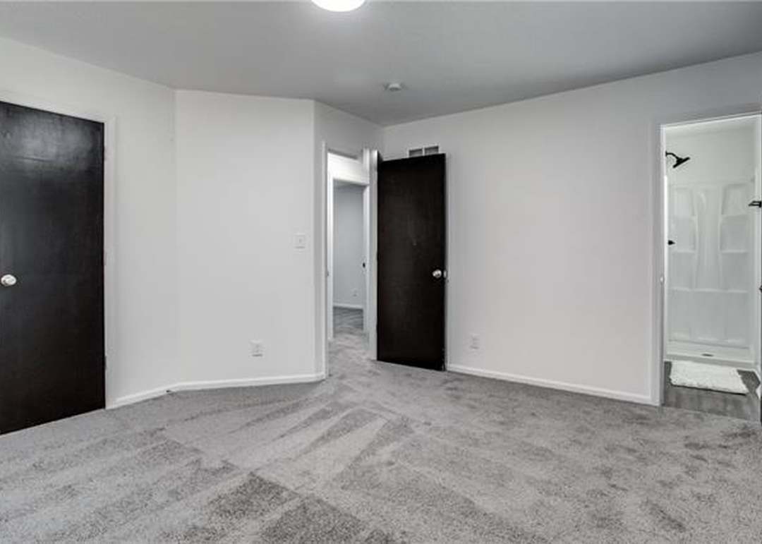 1309 N 63rd Terrace — photo 5