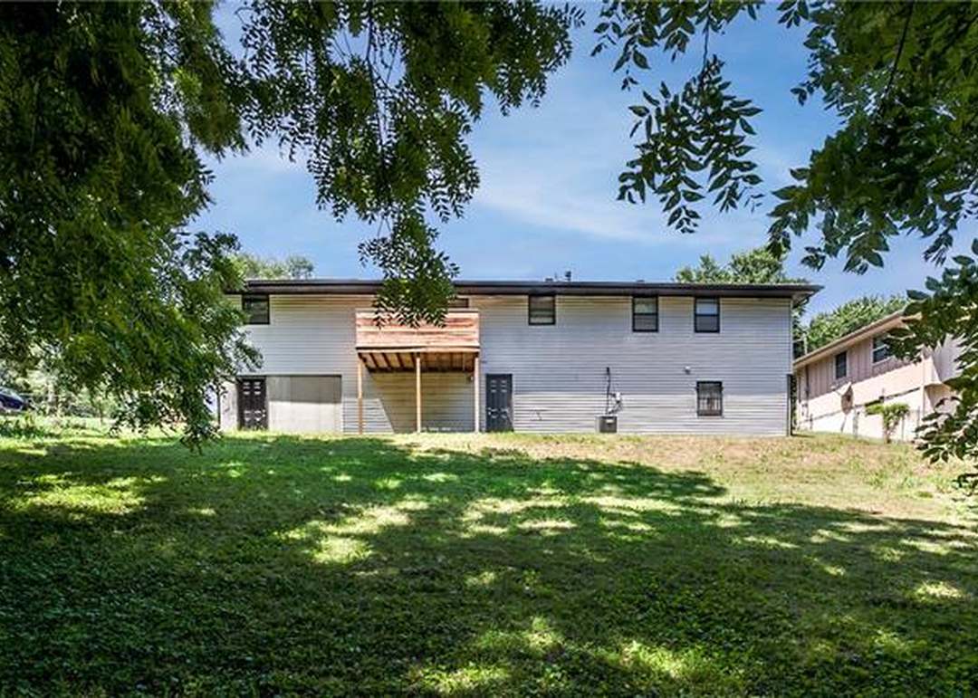 1309 N 63rd Terrace — photo 26