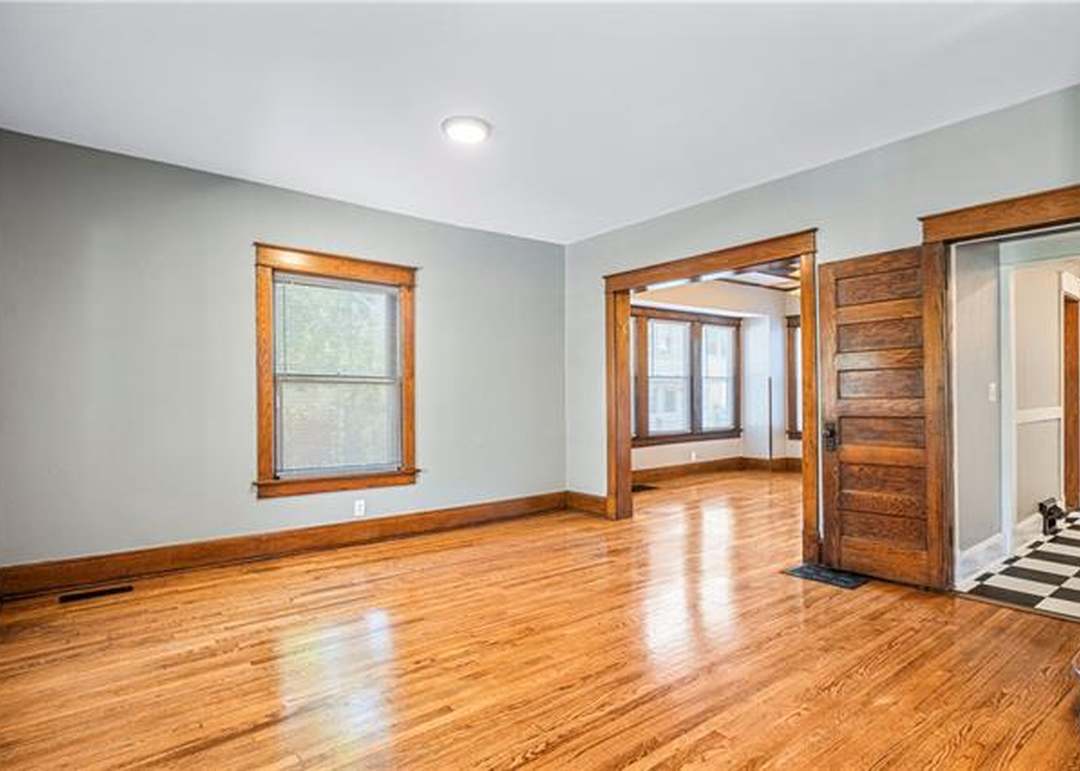 1309 W 41st Street — photo 16