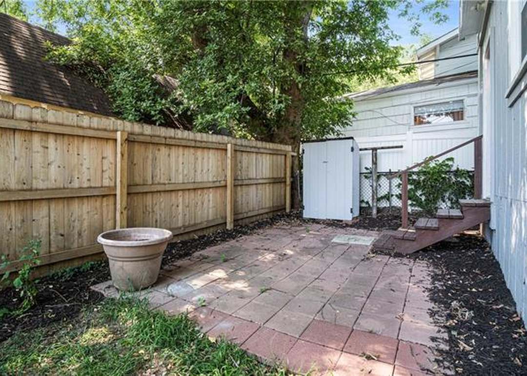 1309 W 41st Street — photo 42