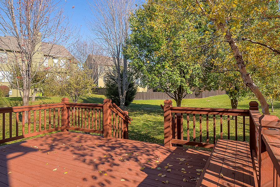 13105 Noland St — photo 31