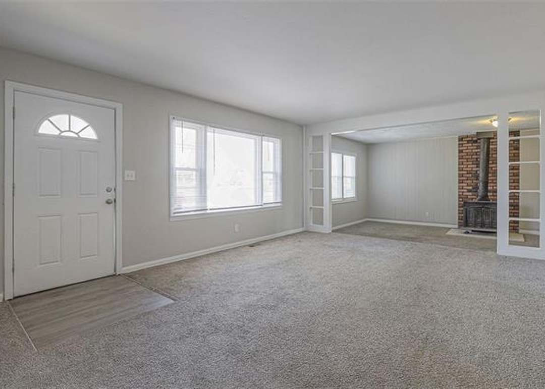 13119 Fuller Avenue — photo 10