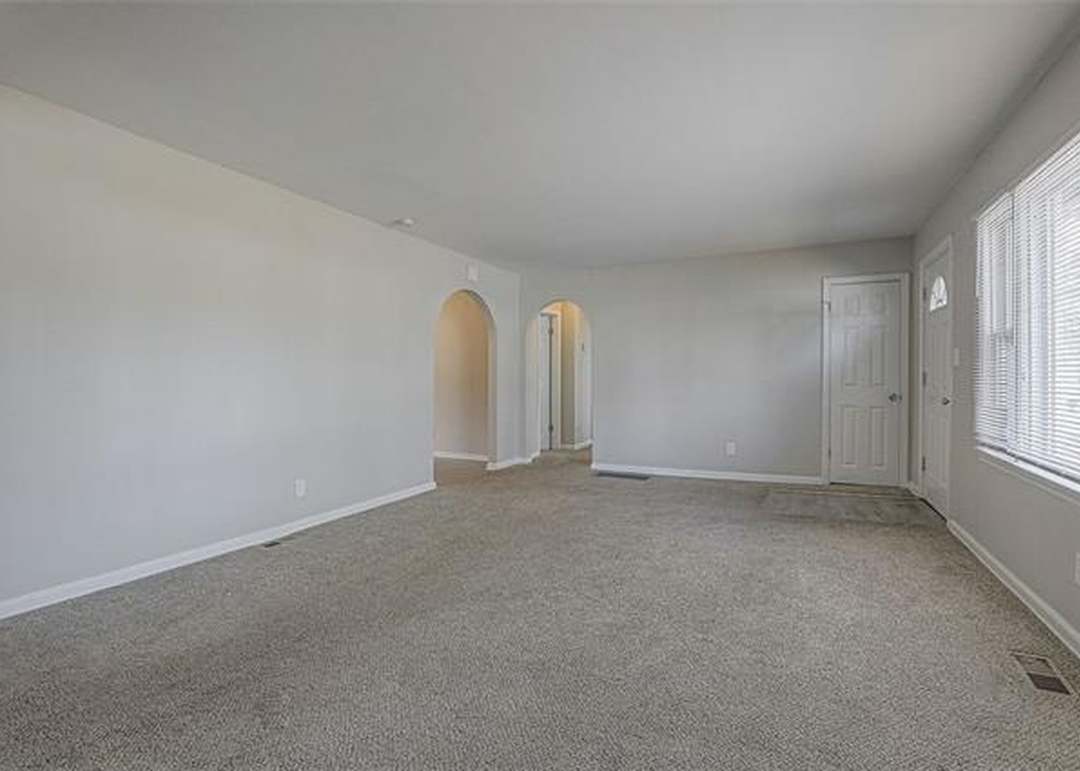13119 Fuller Avenue — photo 11