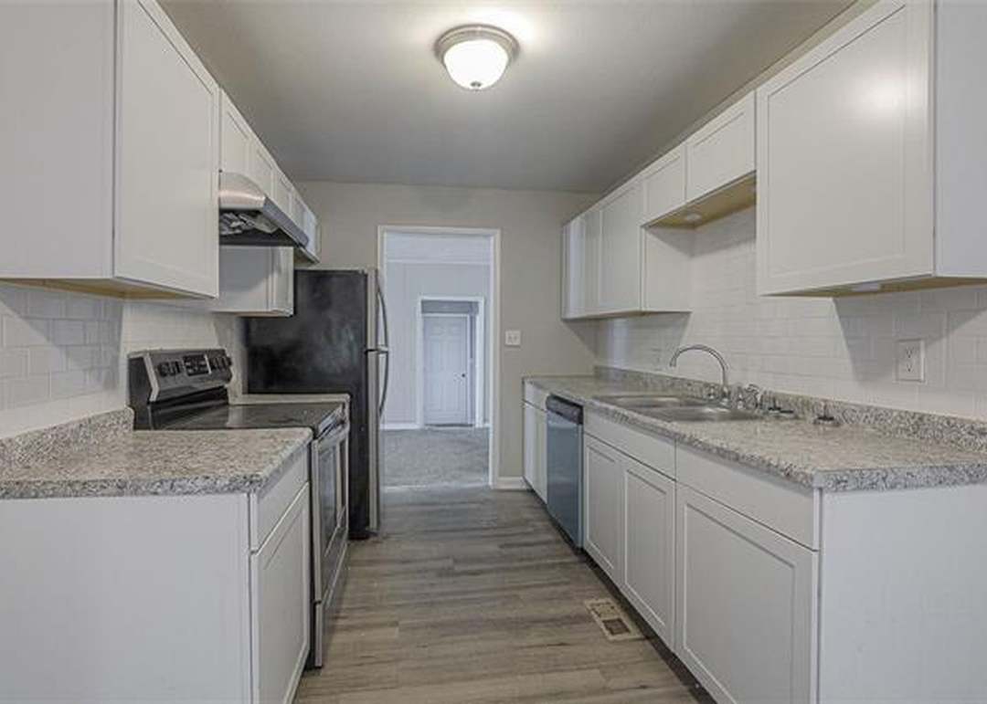 13119 Fuller Avenue — photo 15