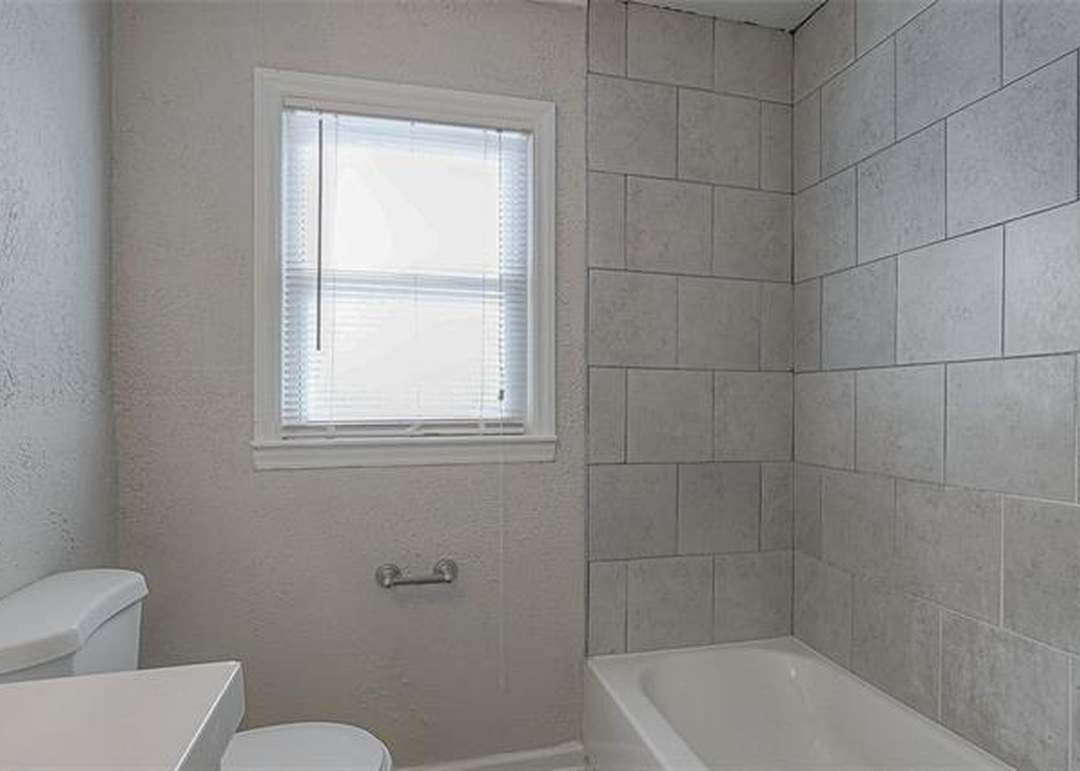 13119 Fuller Avenue — photo 31