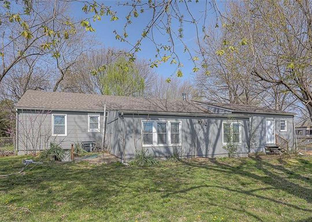 13119 Fuller Avenue — photo 32