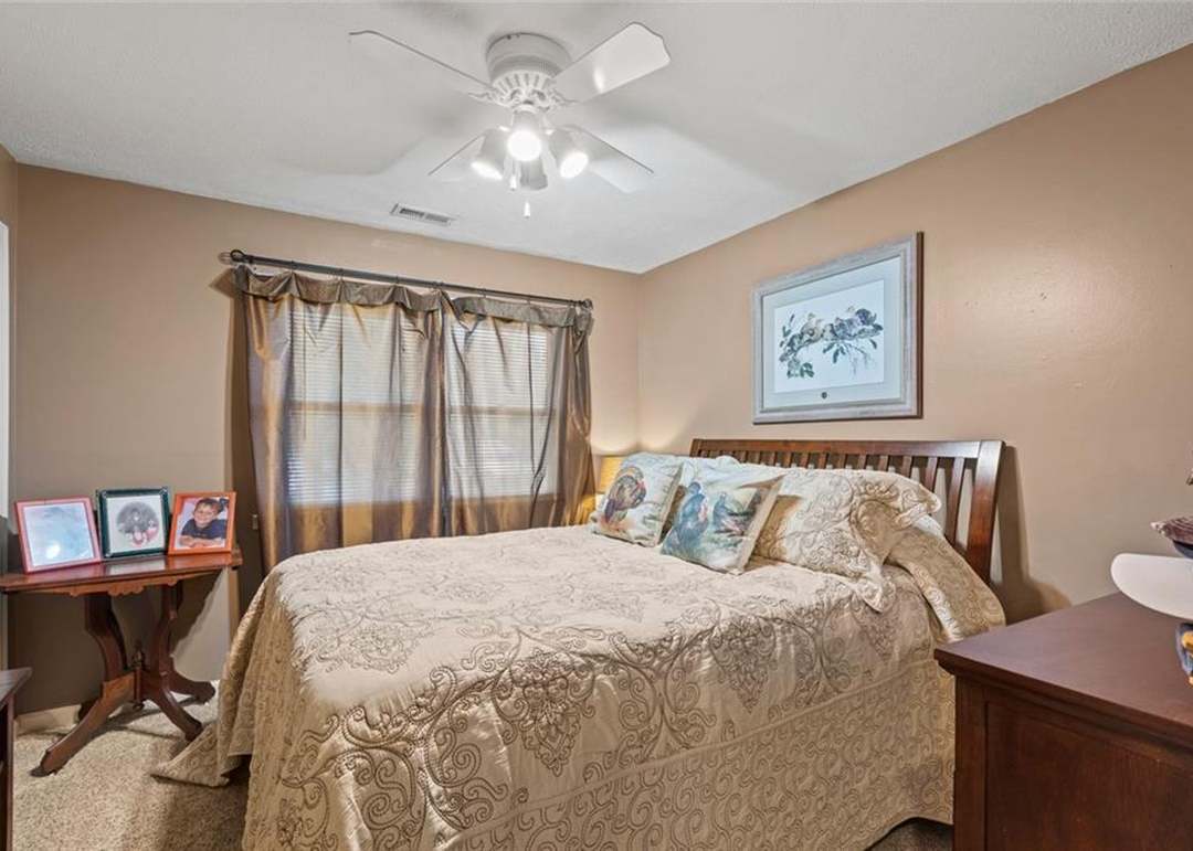 1312 Elm Street — photo 4